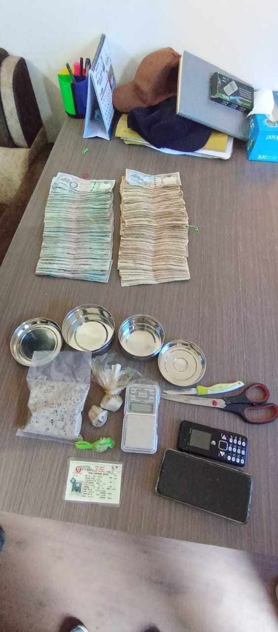 eab10174-8bb6-4105-8a6f-2e1e36f032a5