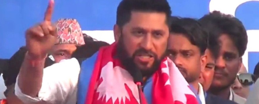 'मैले आमालाई भनेँ- बालेनले देश चलाउँछ' : रवि लामिछाने